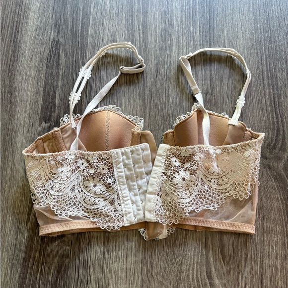 Victoria Secret Very Sexy zip up front balconette bra - Picture 3 of 4